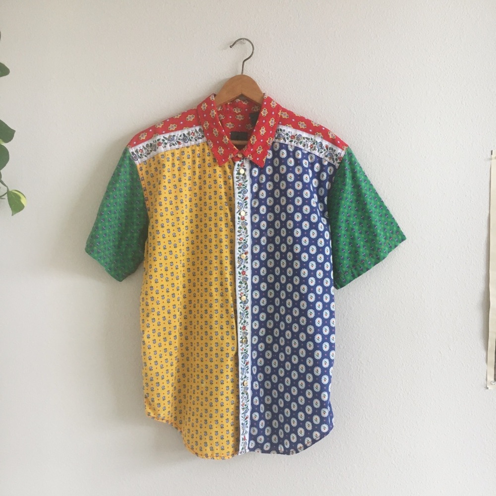 Un-floral short sleeve button up